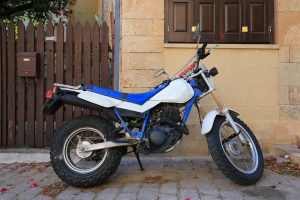 Motocykl Enduro Yamaha Tw200 — Zdjęcie stockowe