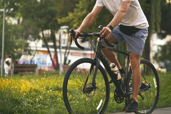 Young Guy Casual Clothes Cycling Road Evening City — Stock Photo, Image