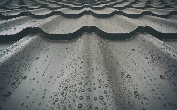 View Wet Rooftop Made Metal Tile — Stock Photo, Image