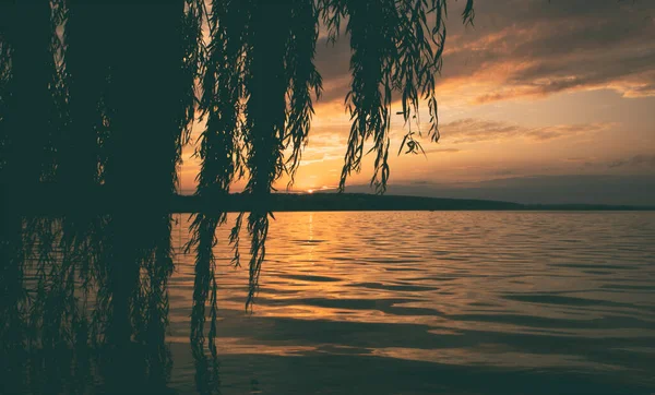 Krásný Západ Slunce Jezera — Stock fotografie