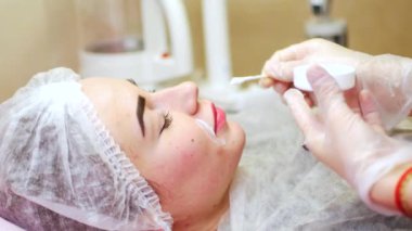Botox enjeksiyon prosedürüne hazırlık.