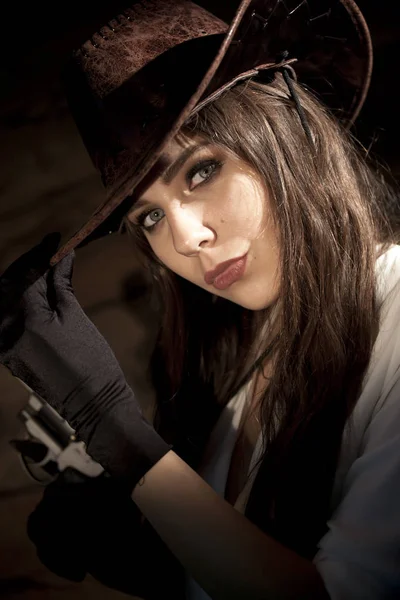 Sexy Cowgirl Armed Revolver Posing Studio — Stock Photo, Image