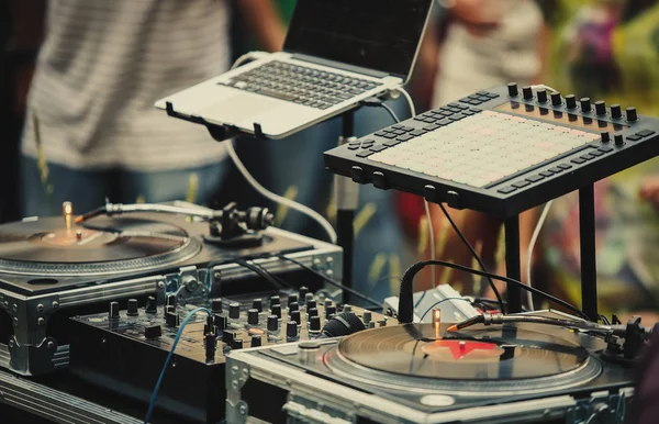 Professionele Audio Setup Stadium Zomer Open Lucht Muziekfestival Disc Jockey — Stockfoto