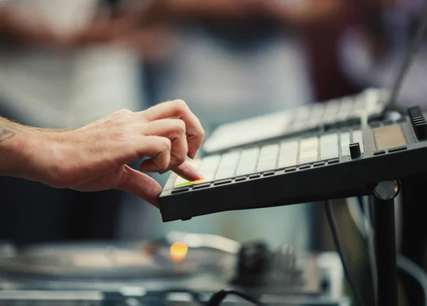 Hip Hop Toca Música Vivo Definido Festival Livre Equipamento Áudio — Fotografia de Stock