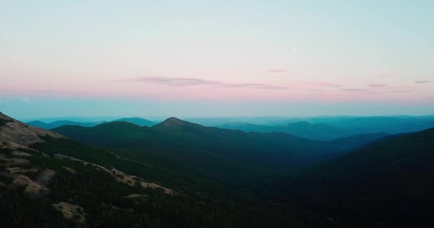 Belo Pôr Sol Nas Montanhas Dos Cárpatos Sol Põe Sobre — Vídeo de Stock