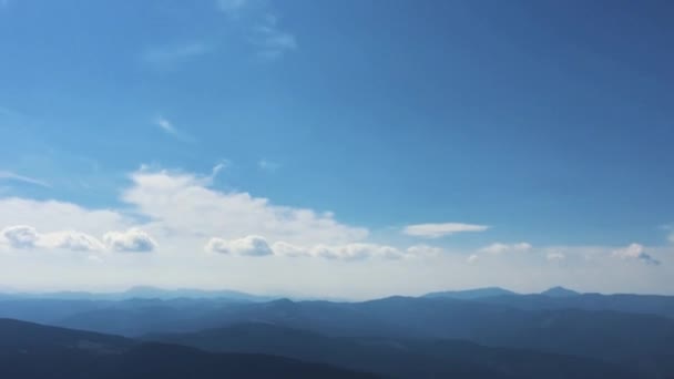 Film Piękny Zachód Słońca Górach Słońce Zachodzi Nad Horyzont Góry — Wideo stockowe