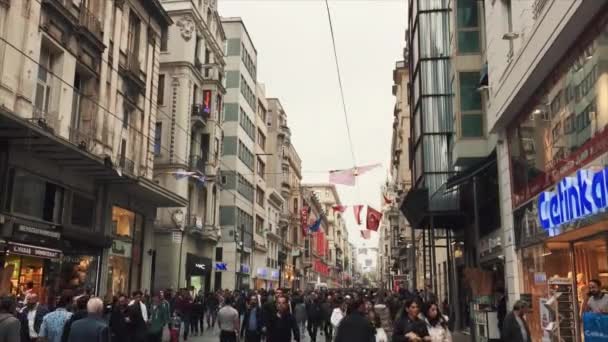 Istanbul Turquia Maio 2018 Multidão Turistas Andando Estrada Popular Área — Vídeo de Stock