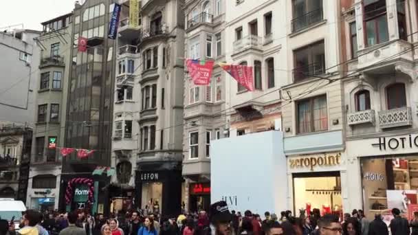 Istanbul Turquia Maio 2018 Área Turística Popular Taksim Meydan Principal — Vídeo de Stock