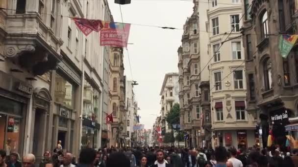 Istanbul Turquia Maio 2018 Área Turística Popular Taksim Meydan Principal — Vídeo de Stock