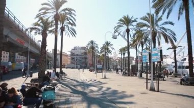 İtalya, Genova-12 Ekim, 2018: eski şehir limanı 'nda geleneksel renkli Italyan evler. Cenova popüler turist alanı.