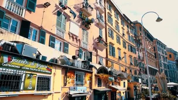 Italien Genua Oktober 2018 Traditionelle Farbenfrohe Italienische Häuser Der Altstadtport — Stockvideo