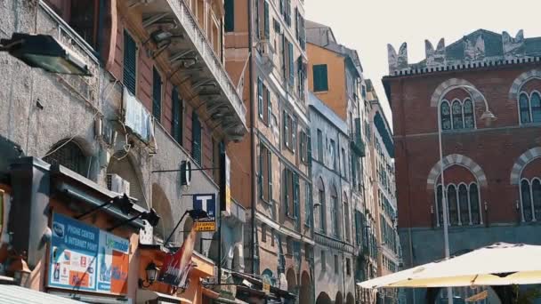 Itália Genova Outubro 2018 Casas Tradicionais Italianas Coloridas Old City — Vídeo de Stock