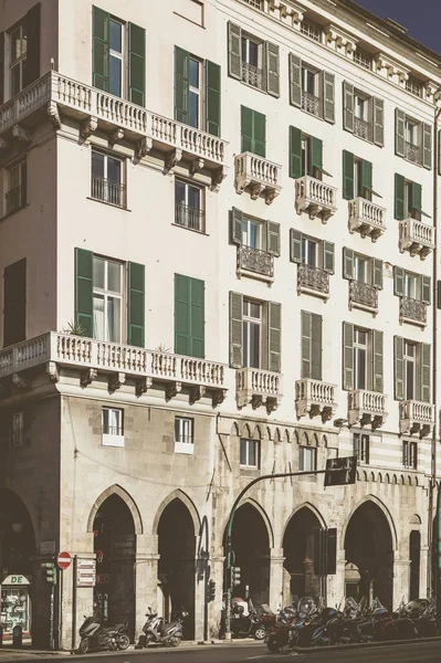 Γένοβα Ιταλία Οκτωβρίου 2018 Παλιά Κλασική Ιταλική Αρχιτεκτονική Αρχαία Σπίτια — Φωτογραφία Αρχείου