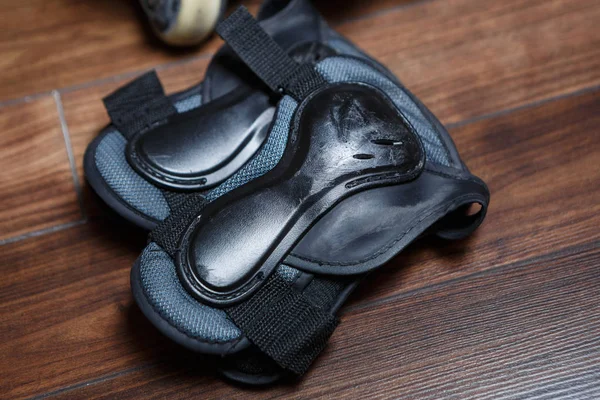 Protective Wrist Guard Gloves Extreme Sport Excersizing Roller Blading Skate — Stock Photo, Image