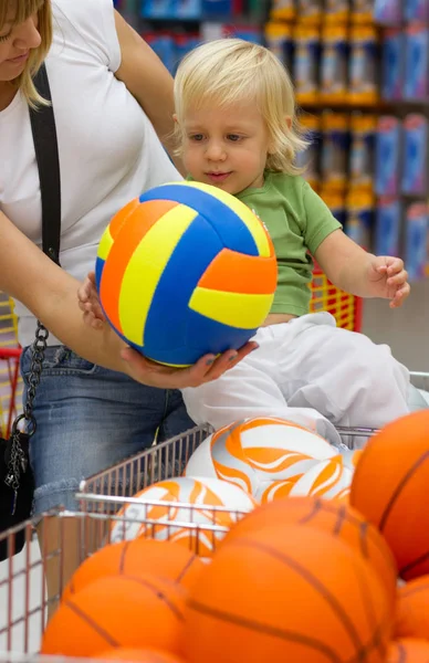 Blond Boy Shopping Centre Mall — Stock Photo, Image