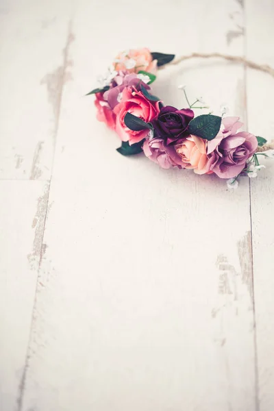 Handmade Wraith Tiara Made Pink Red Rose Flowers Lying Bright — Stock Photo, Image