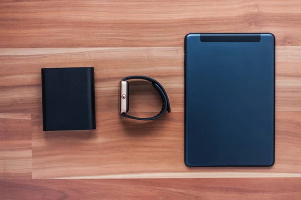 Puesta Plana Nueva Tecnología Inteligente Hoy Cargador Portátil Powerbank Reloj — Foto de Stock