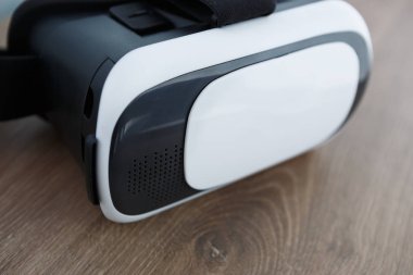 Serin yeni augmented reality yeni 3d hareket eden app akıllı telefon oyun Vr kulaklık. Sanal gerçeklik gözlük için modern smartphone Gadget'ınızı takın ve her yerde oynamak