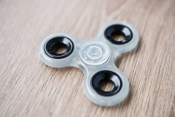 Dispositivo Spinner Dedo Popular Juguete Spinning Fidget Moderno Rodamientos Gira — Foto de Stock