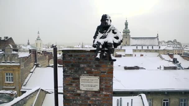 Lviv Ukraine Januar 2019 Denkmal Des Schornsteinfegers Oder Sazhotrus Auf — Stockvideo