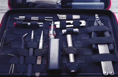 Tamir, bakım vaping aygıt mod. Parçaları modern Buharlaştırıcı e-cig aygıt, yedek parça için yükseltme. Mikro bobin clearomizer. Nikotin Sigara İçilmeyen bıraktın, vaping güvenli ecig vape başlamak