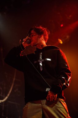 Moskova - 30 Mart, 2017: rapçi Lil dikizlemek konser gece kulübü.