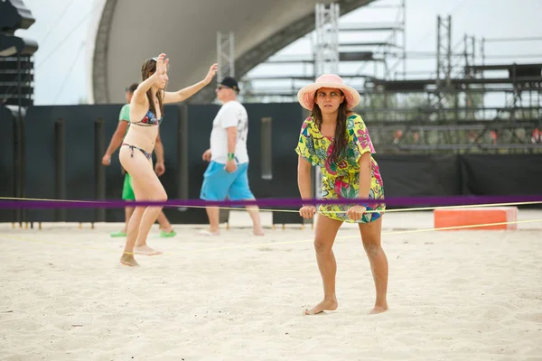 Odessa Ukraine June 2017 Slackline Contest Beach Young Sporty People — Stock Photo, Image