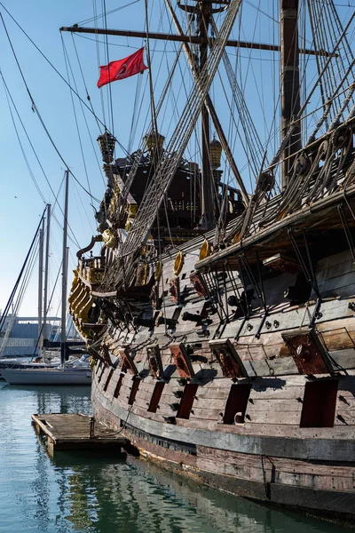 Genoa Itália Outubro 2018 Grande Navio Pirata Madeira Neptuno Porto — Fotografia de Stock