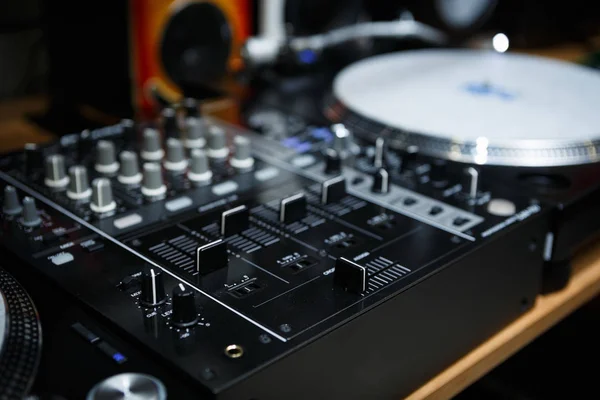 Professional Party Sound Mixer Controller Focus Faders Regulators Play Volume — Fotografia de Stock
