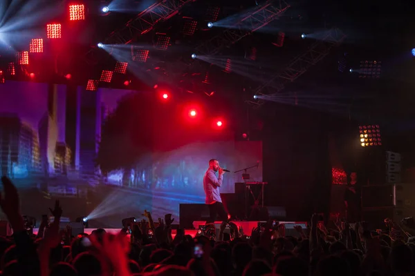 莫斯科 2014年11月30日 说唱歌手 One 的大型嘻哈音乐会 — 图库照片