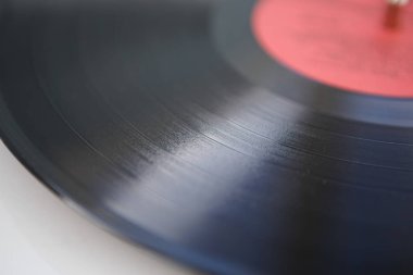  Retro hippi müzik çalar. Vintage elektronik aygıt dinleme vinil kayıtlar için.