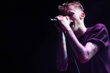 Moskova - 10 Kasım, 201: Colson makineli tüfek Kelly yeni albümü genel kabul Yotaspace Club hediye olarak bilinen Baker