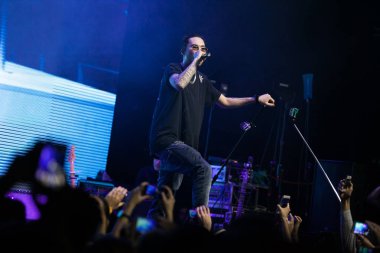 Moskova - 5 Aralık, 2015: sunumu Scriptonite Red Club, uzun zamandır beklenen albüm rap şarkıcıları Basta, Jillz yanında