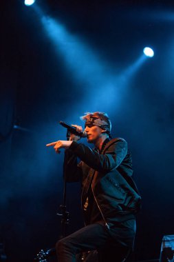 Moskova - 10 Kasım, 201: Colson makineli tüfek Kelly yeni albümü genel kabul Yotaspace Club hediye olarak bilinen Baker