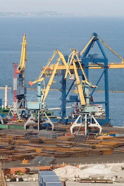 Huge Cranes Working Commercial Dock — Stock Photo, Image