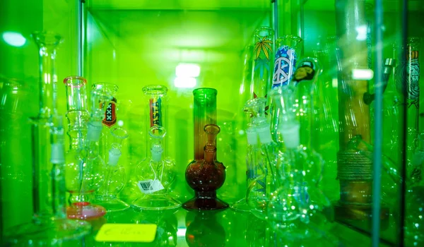 Genoa Itália Outubro 2018 Ganja Shop Sell Legalized Marijuana Glass — Fotografia de Stock