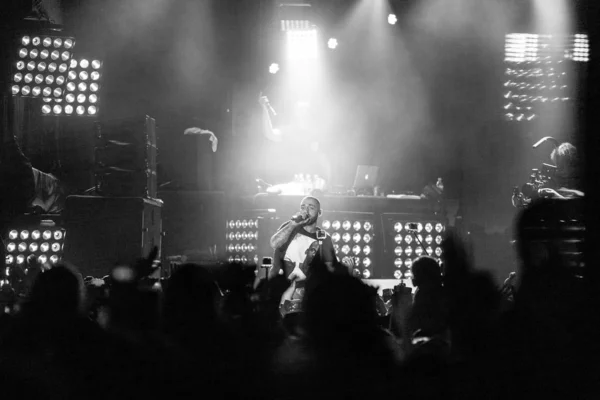 Μόσχα Νοεμβρίου 2014 Μεγάλο Χιπ Χοπ Μουσική Συναυλία Ραπ Τραγουδιστής — Φωτογραφία Αρχείου