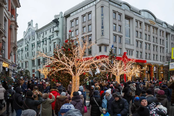 Moskou Januari 2017 Nieuwjaar Viering Hoofdstad Van Rusland Mensen Lopen — Stockfoto