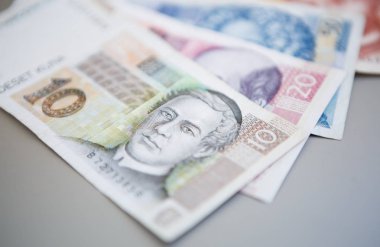 Yüz Hırvat Kunası kağıt para Ulusal. Dalmaçya bölge banknotlar atış kapatmak. 