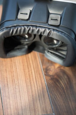 Mobil uygulama oyun oynamak akıllı telefon için popüler sanal gerçeklik kulaklık. Yeni moda oyun mobil oyuncular için gadget'ı. Smartphone Oyunlar için artırılmış gerçeklik deivce. Kask taşınabilir 3d gözlük