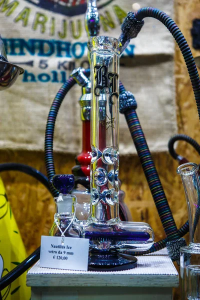 Genoa Italy October 2018 Ganja Shop Sell Legalized Marijuana Glass — Stock Photo, Image