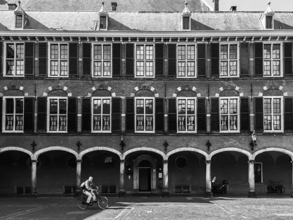 Hague Países Baixos Abril 2018 Antiga Arquitetura Tradicional Rua Cidade — Fotografia de Stock