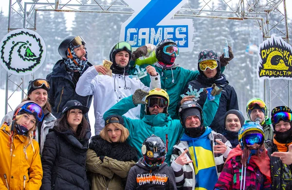 Bukovel Ukraine Mars 2018 Snowboard Och Gratis Skidbuss Konkurrens Vinnare — Stockfoto