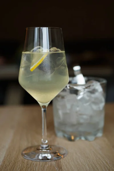 Enjoy screwdriver long drink with vodka & fresh lemon juice in high crystal glass.