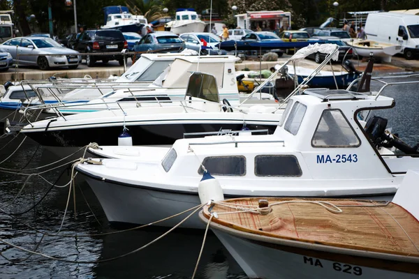 Makarska Croacia Junio 2017 Barcos Motor Estacionados Puerto Makarska Riviera — Foto de Stock