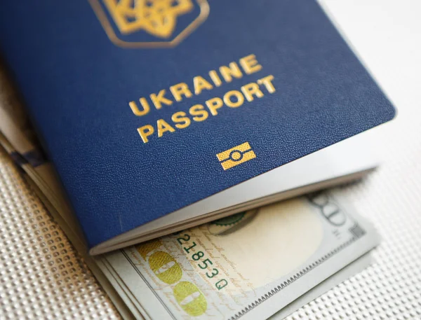 Neuer Biometrischer Ukrainischer Pass Mit Elektronischer Chip — Stockfoto