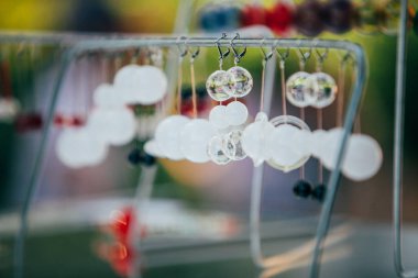 Moskova - 22 Ağustos, 2015: Tasarım Pazar Le piknik adlı popüler hipster olay Dewars Powerhouse gerçekleşti ve genç tasarımcı ve sanatçıların toplandı