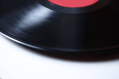  Retro hippi müzik çalar. Vintage elektronik aygıt dinleme vinil kayıtlar için.