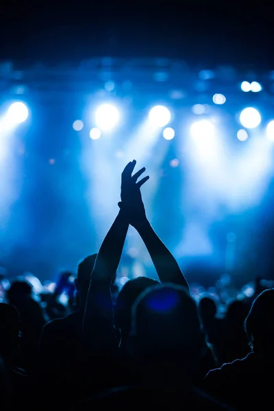 Moscú Junio 2015 Papa Roach Líder Jacoby Shaddix Interpretan Vivo —  Fotos de Stock