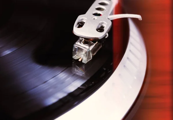 Professionele Geluidsapparatuur Voor Een Disc Jockey Draaitafel Vinyl Platenspelers Tweekanaals — Stockfoto